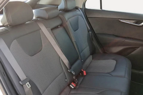 Kia Niro 1.6 GDi HEV 95kW (129CV) Drive