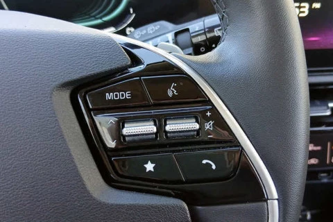 Kia Niro 1.6 GDi HEV 95kW (129CV) Drive