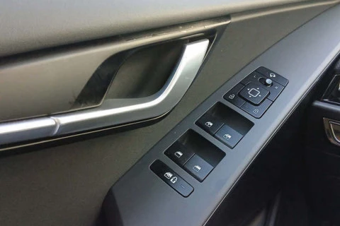 Kia Niro 1.6 GDi HEV 95kW (129CV) Drive