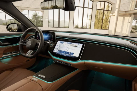 Mercedes-Benz Clase E E 300 de con tecnología hibrida EQ