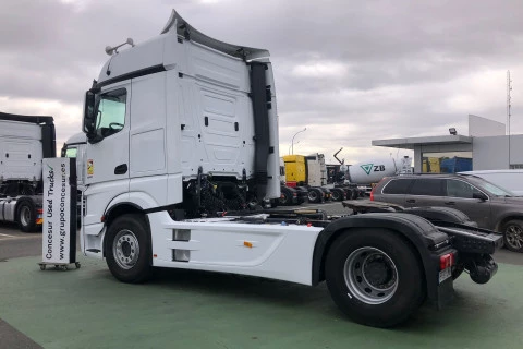 Mercedes-Benz Actros 1851 LS 
