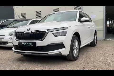 Skoda Kamiq 1.0 TSI 81kW (110CV) Emotion