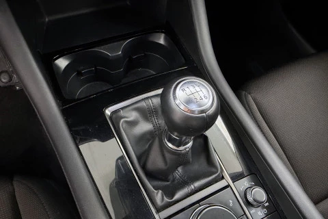 Mazda3 2.5L e-SKYACTIV G MHEV 103kW Prime-line