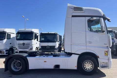 Mercedes-Benz Actros 1851 LS