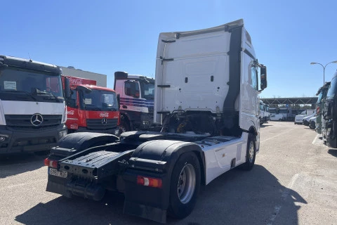 Mercedes-Benz Actros 1851 LS