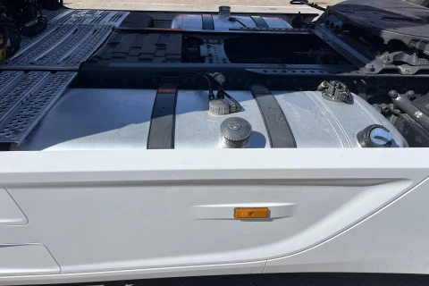 Mercedes-Benz Actros 1851 LS