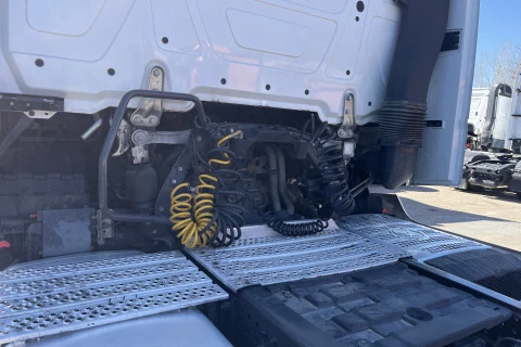 Mercedes-Benz Actros 1851 LS