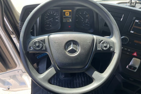 Mercedes-Benz Actros 1851 LS
