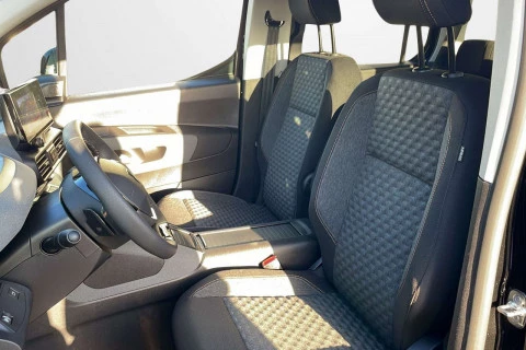 Peugeot Rifter Rifter GT BlueHDi 130 EAT8 Standard