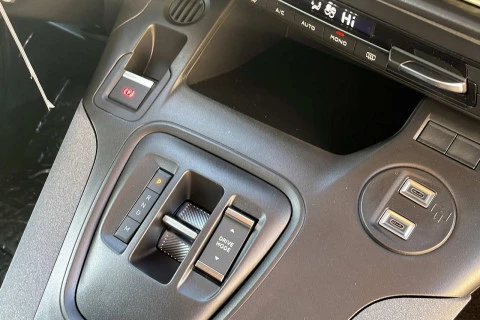 Peugeot Rifter Rifter GT BlueHDi 130 EAT8 Standard