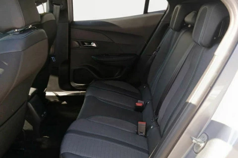 Peugeot e-2008 Eléctrico Allure Pack (100kW)