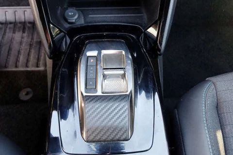 Peugeot e-2008 Eléctrico Allure Pack (100kW)