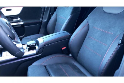 Mercedes-Benz GLA GLA 250 e