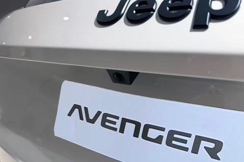 Jeep Avenger 1.2 eHybrid 4xe 145CV T. North Face