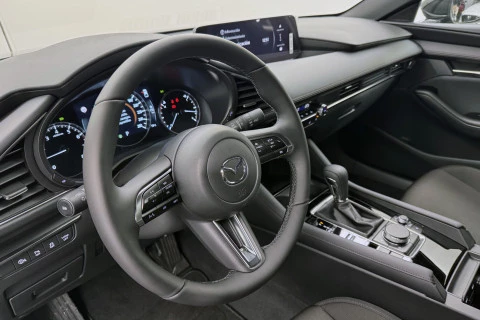 Mazda3 2.5L E-SKY G MHEV 103kW 6AT Centre-line