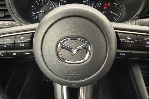 Mazda3 2.5L E-SKY G MHEV 103kW Homura