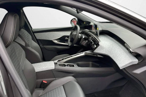 Peugeot 5008 Hybrid 1.2 100KW Allure eDCS6