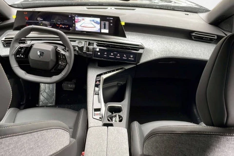 Peugeot 5008 Hybrid 1.2 100KW Allure eDCS6