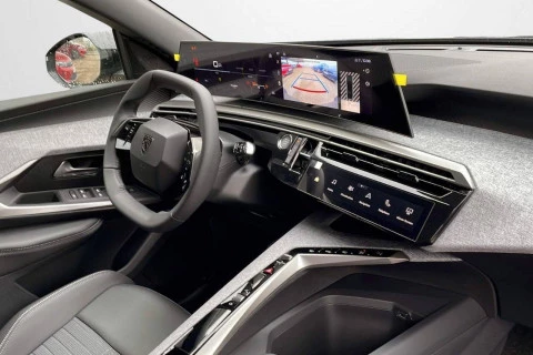 Peugeot 5008 Hybrid 1.2 100KW Allure eDCS6