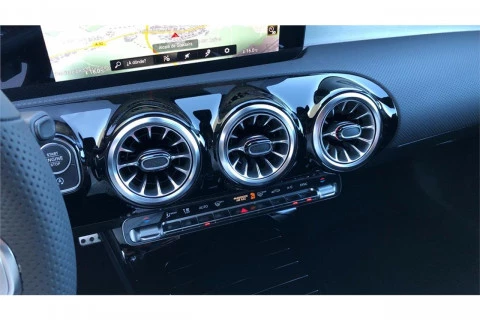 Mercedes-Benz CLA CLA 180