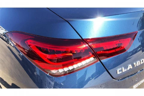 Mercedes-Benz CLA CLA 180