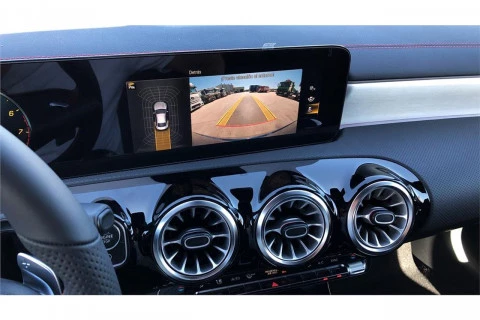 Mercedes-Benz CLA CLA 180