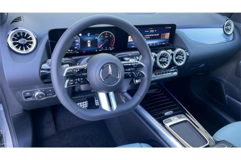 Mercedes-Benz GLA GLA 200 D