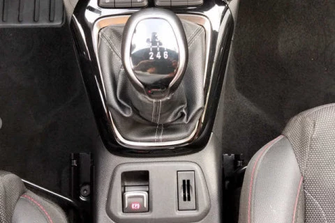 Opel Corsa 1.2T XHL GS 74 kW (100 CV)