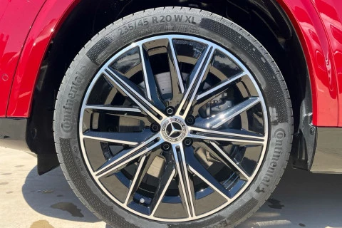 Mercedes-Benz GLB GLB 250+