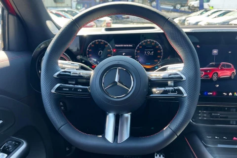 Mercedes-Benz GLB GLB 250+