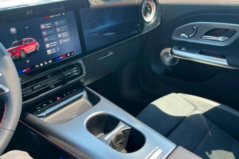 Mercedes-Benz GLB GLB 250+