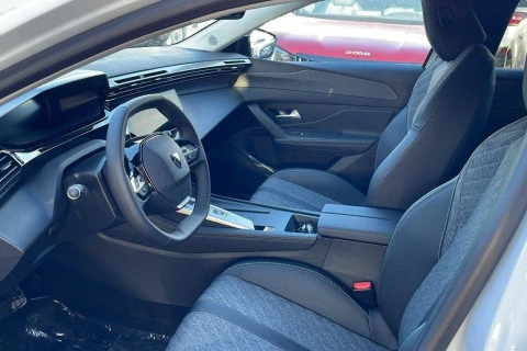 Peugeot 408 408 Allure Puretech 130 EAT8