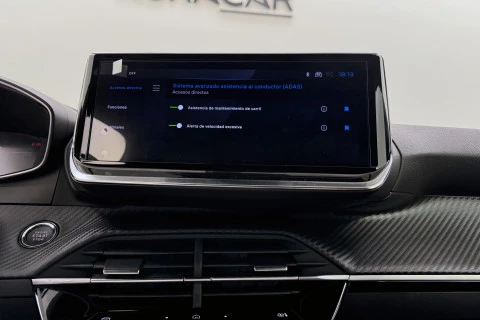Peugeot e-2008 Eléctrico Allure 136 (100kW)