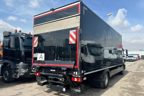 Mercedes-Benz Atego 1324 L