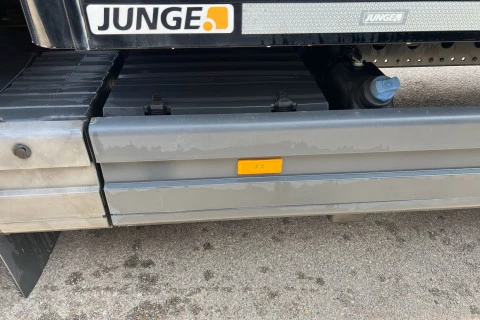 Mercedes-Benz Atego 1324 L