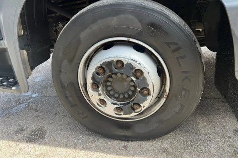 Mercedes-Benz Atego 1324 L