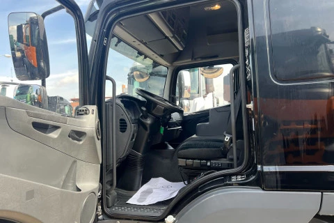 Mercedes-Benz Atego 1324 L