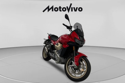 Moto Guzzi V100 Mandello 