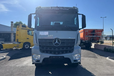 Mercedes-Benz Arocs 1845