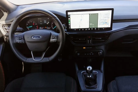 Ford Focus 1.0 Ecoboost MHEV 92kW ST-Line