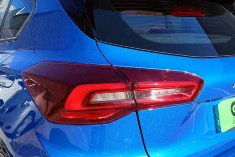 Ford Focus 1.0 Ecoboost MHEV 92kW ST-Line