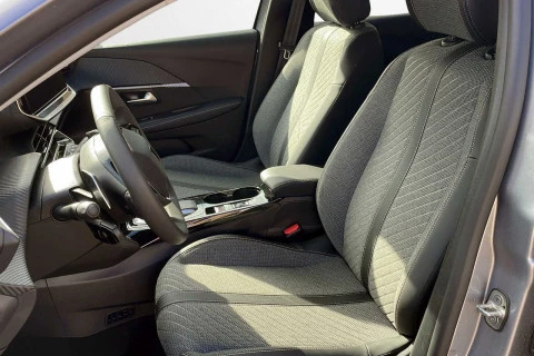 Peugeot 208 Allure HYBRID 110 eDCS6