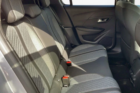 Peugeot 208 Allure HYBRID 110 eDCS6