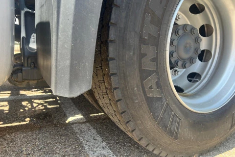 Mercedes-Benz Actros 1845 LS