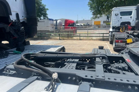 Mercedes-Benz Actros 1845 LS