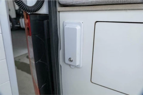 Mercedes-Benz Sprinter 906BB35