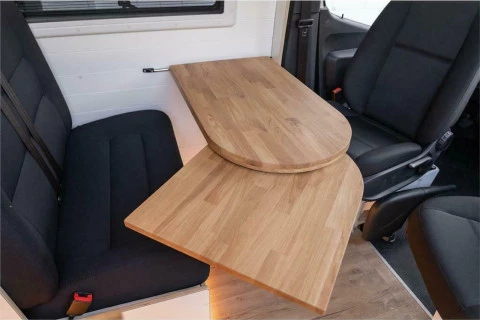 Mercedes-Benz Sprinter 906BB35