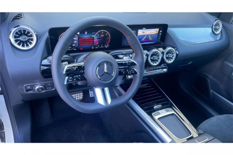 Mercedes-Benz GLA GLA 200 D