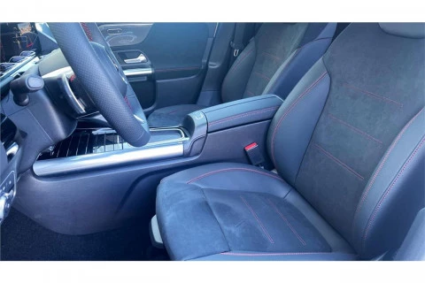 Mercedes-Benz GLA GLA 200 D