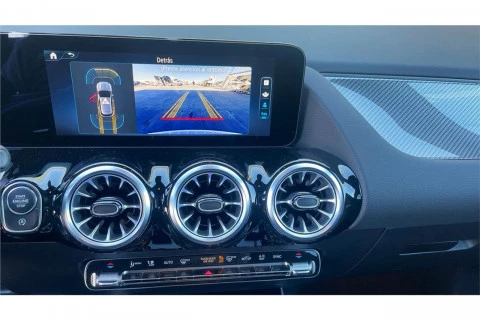 Mercedes-Benz GLA GLA 200 D